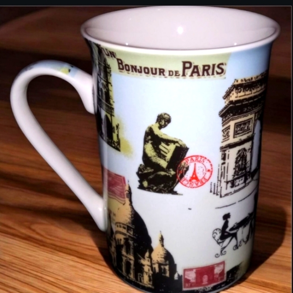 Bonjour de Paris Themed Mug